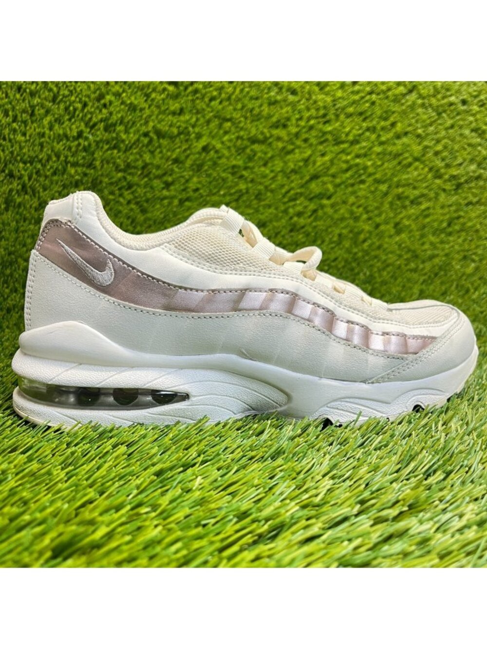 Nike Air Max 95 LE Boys Size 6.5Y White Athletic Running Walking Shoes Sneakers